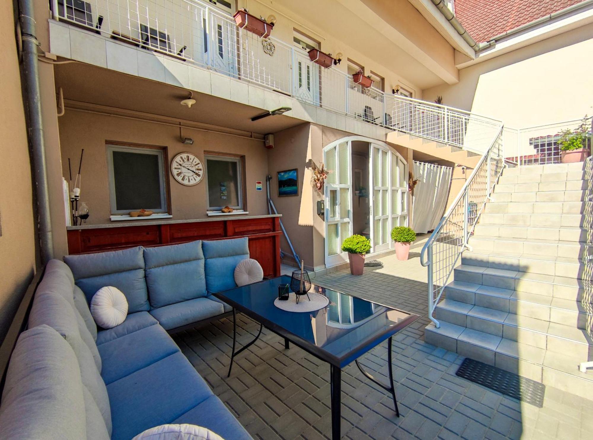 Weinberger Vendeghaz Hotel Zamárdi Exterior photo