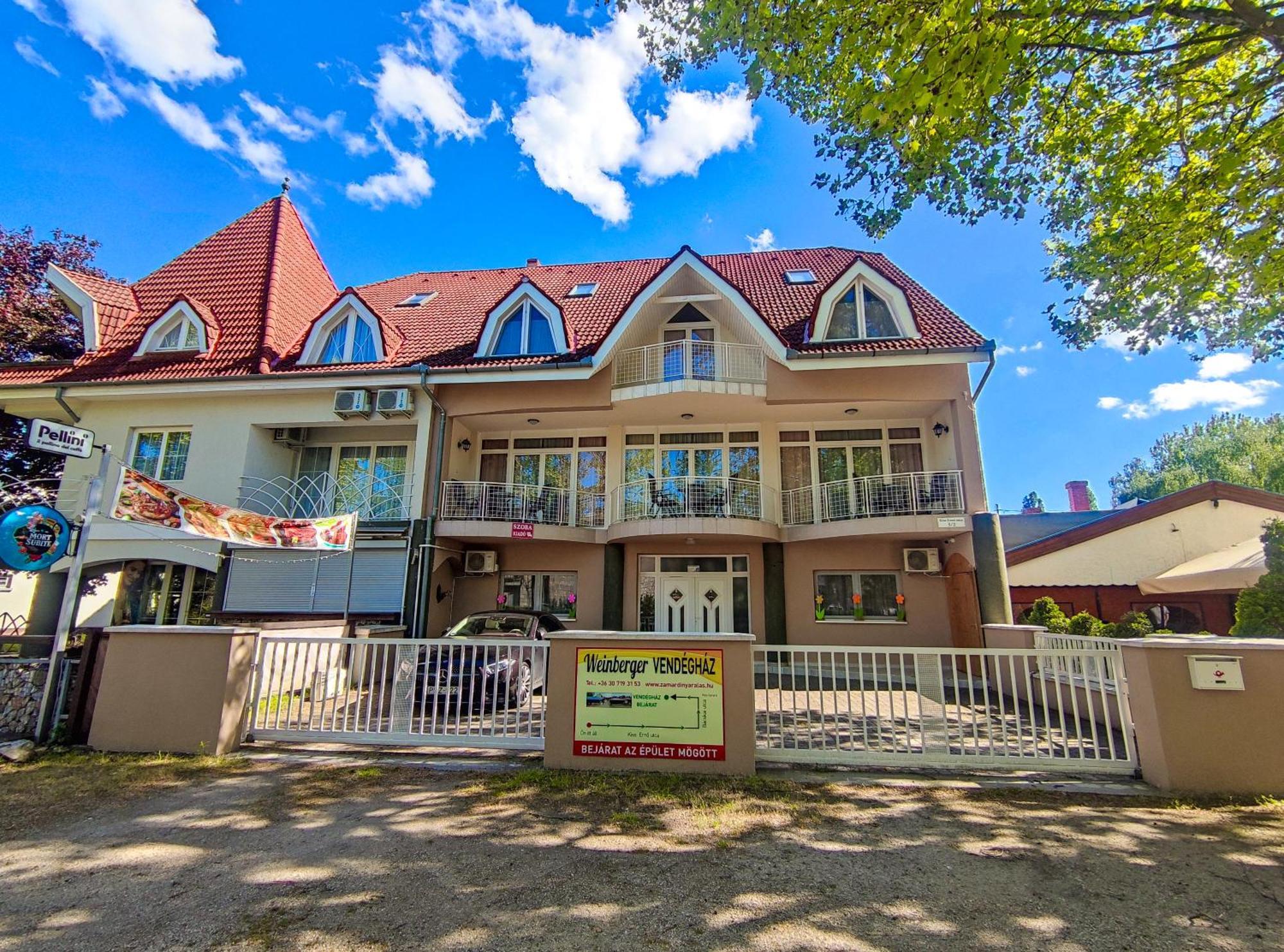 Weinberger Vendeghaz Hotel Zamárdi Exterior photo